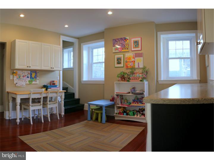 6410 Sherwood Road Philadelphia, PA 19151 - Photo 10 of 19 Mud Room