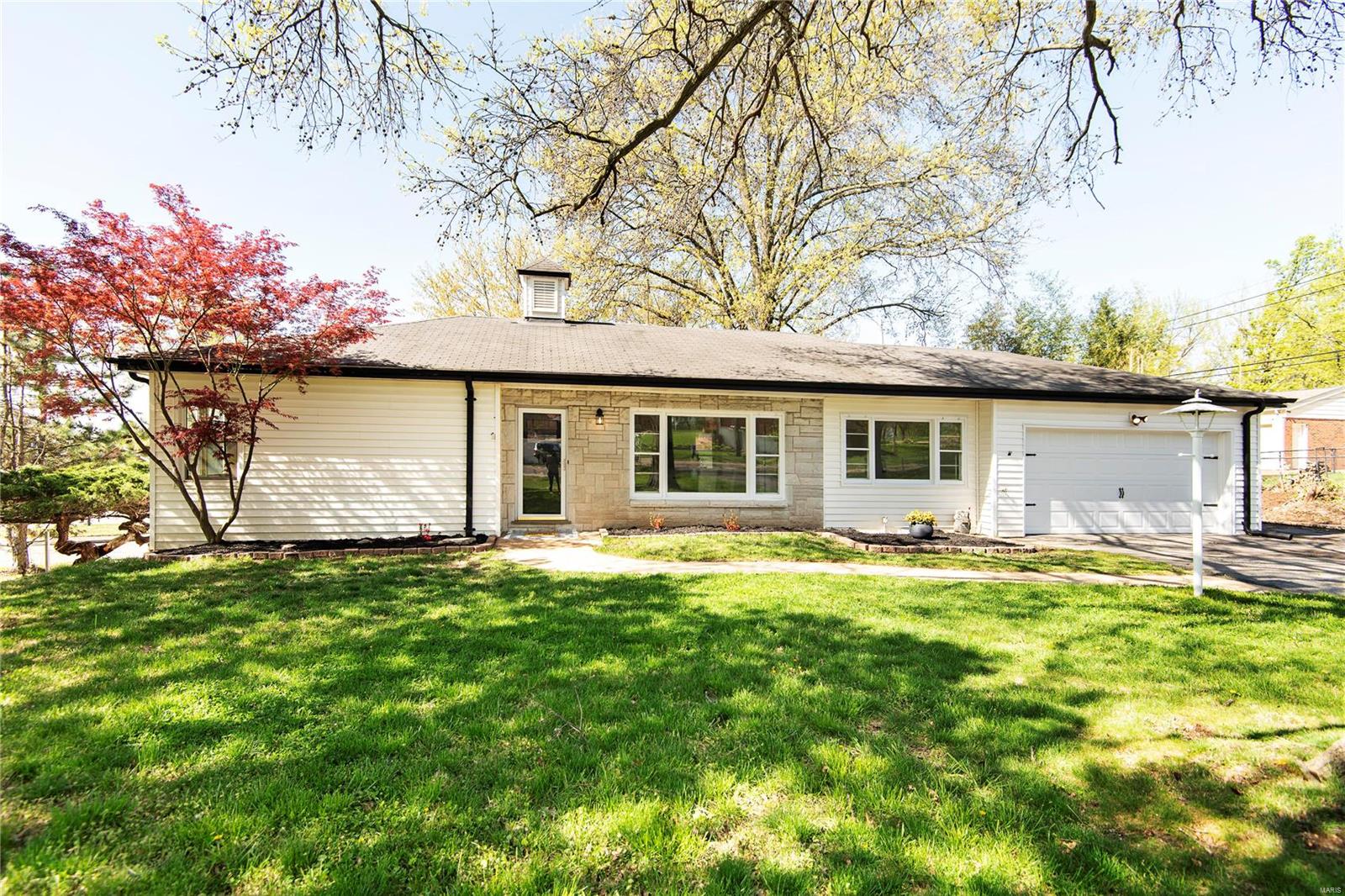 4720 Mattis Road St. Louis, MO 63128 - Photo 1 of 52 Gallery Image 1