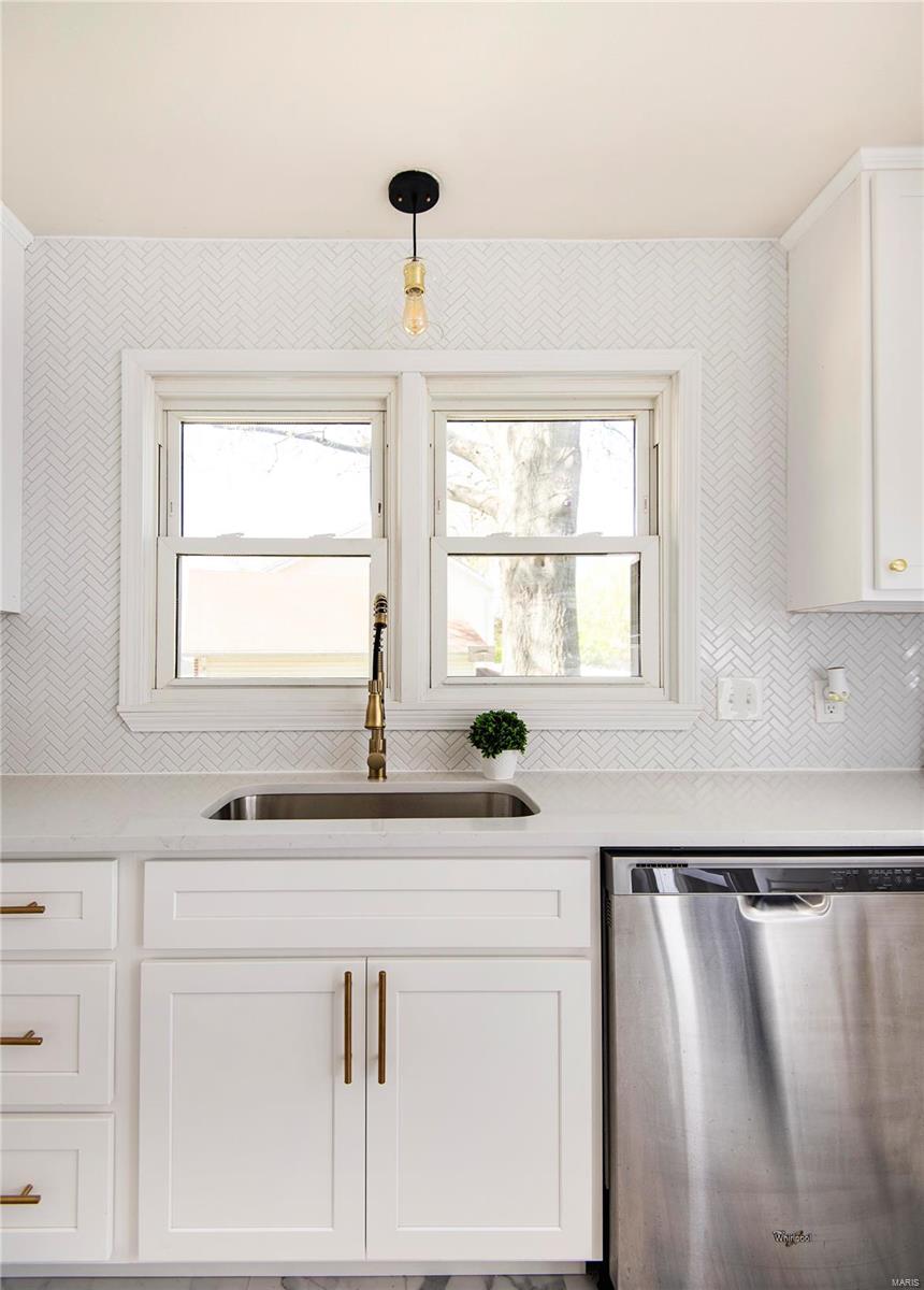 4720 Mattis Road St. Louis, MO 63128 - Photo 18 of 52 Gallery Image 18