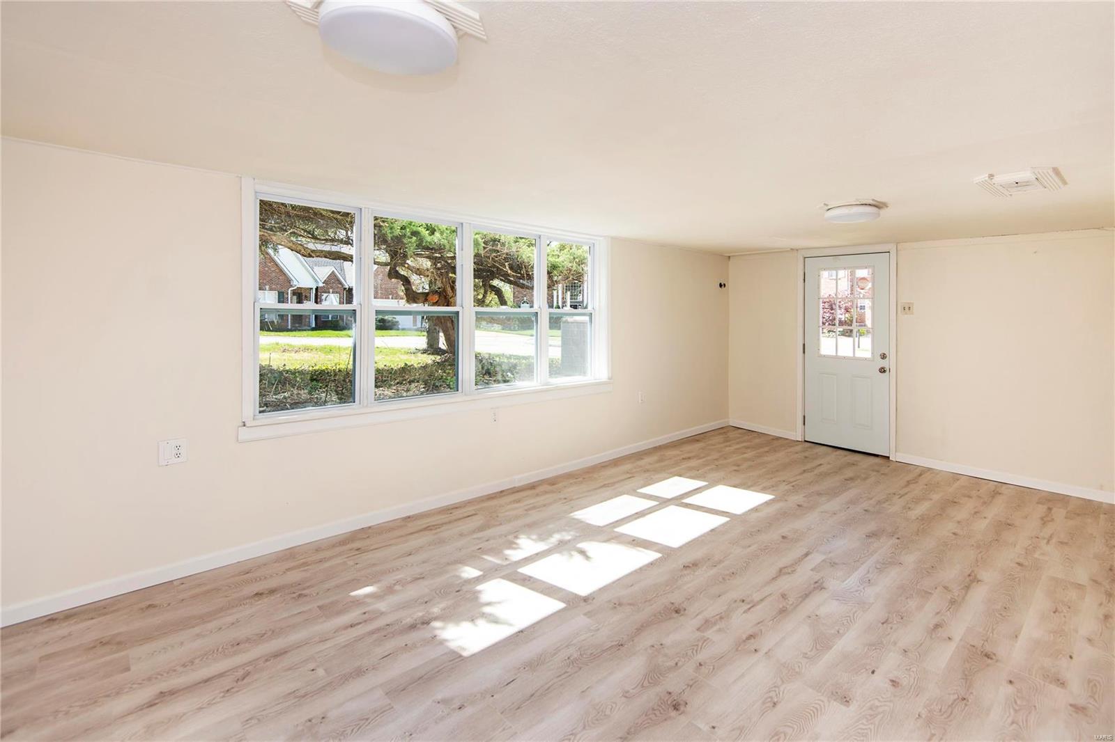 4720 Mattis Road St. Louis, MO 63128 - Photo 31 of 52 Gallery Image 31