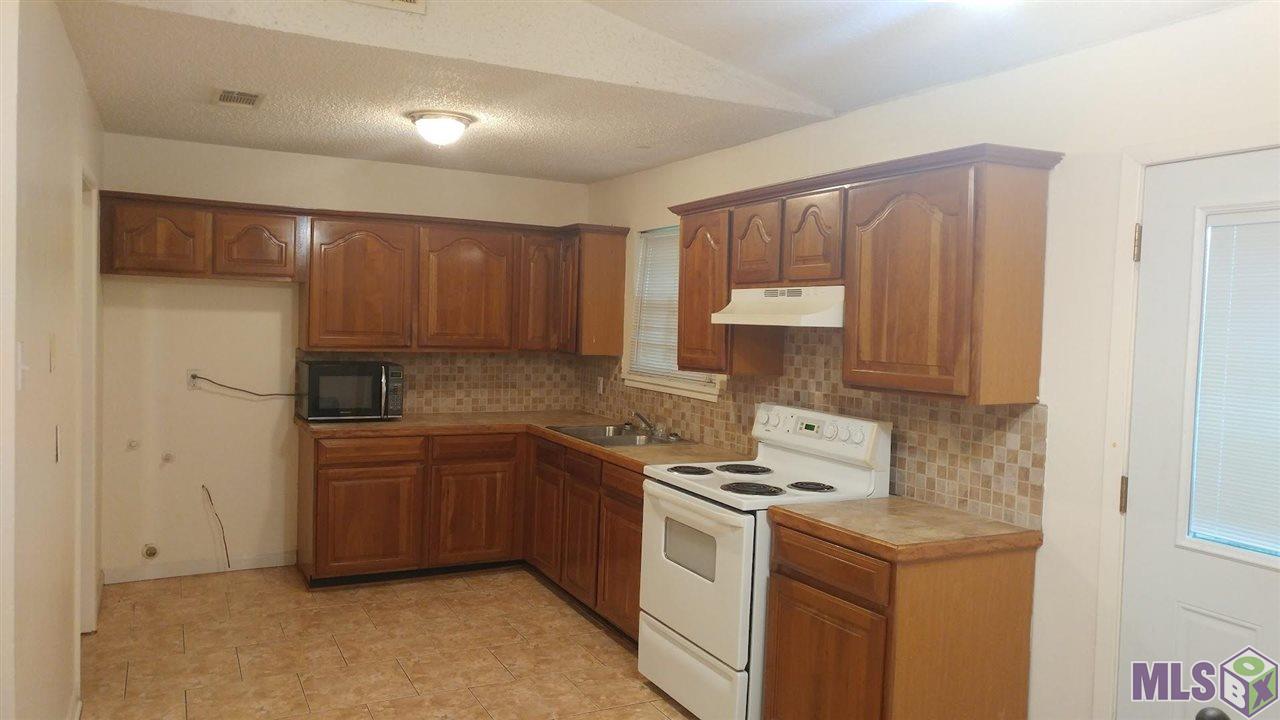 6282 Blue Grass Drive Baton Rouge, LA 70812 - Photo 2 of 5