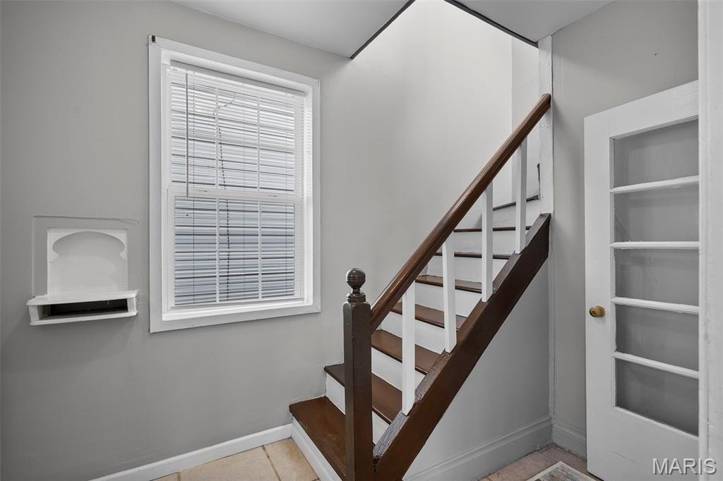 4625 Adkins Avenue St. Louis, MO 63116 - Photo 3 of 24