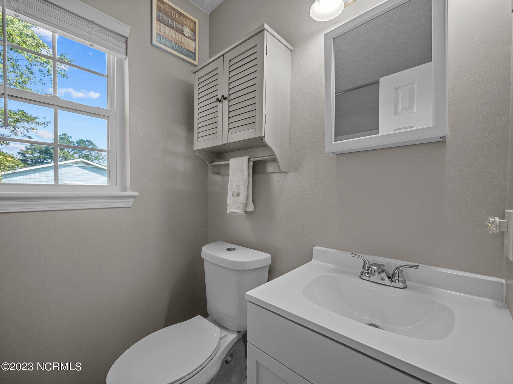 311 Riggs Road Hubert, NC 28539 - Photo 35 of 62 44-web-or-mls-P8299992