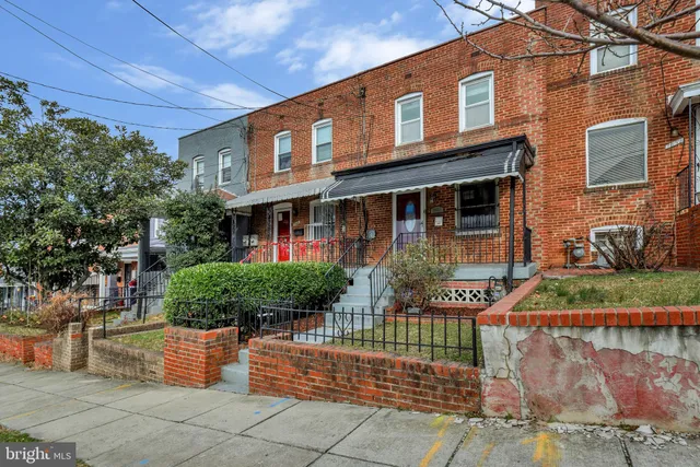 $254,900 | 1452 Howard Road Southeast, Washington, DC 20020