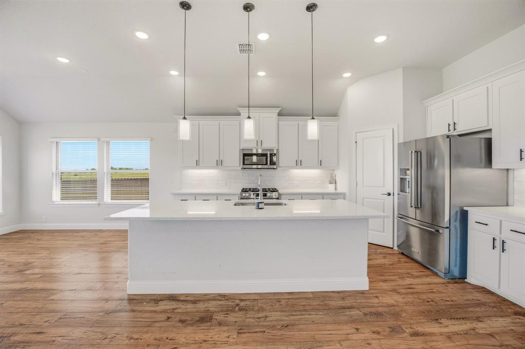 800 Jaguar Ridge Godley, TX 76044 - Photo 5 of 23
