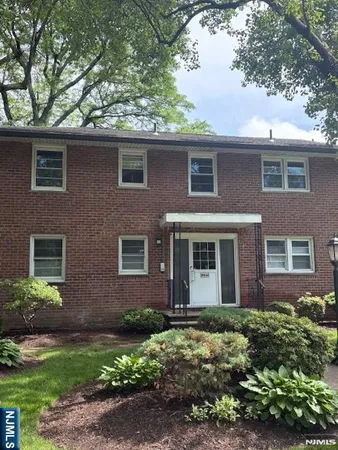 $1,600 | 23-16 Howard Avenue, Unit D, Fair Lawn, NJ 07410