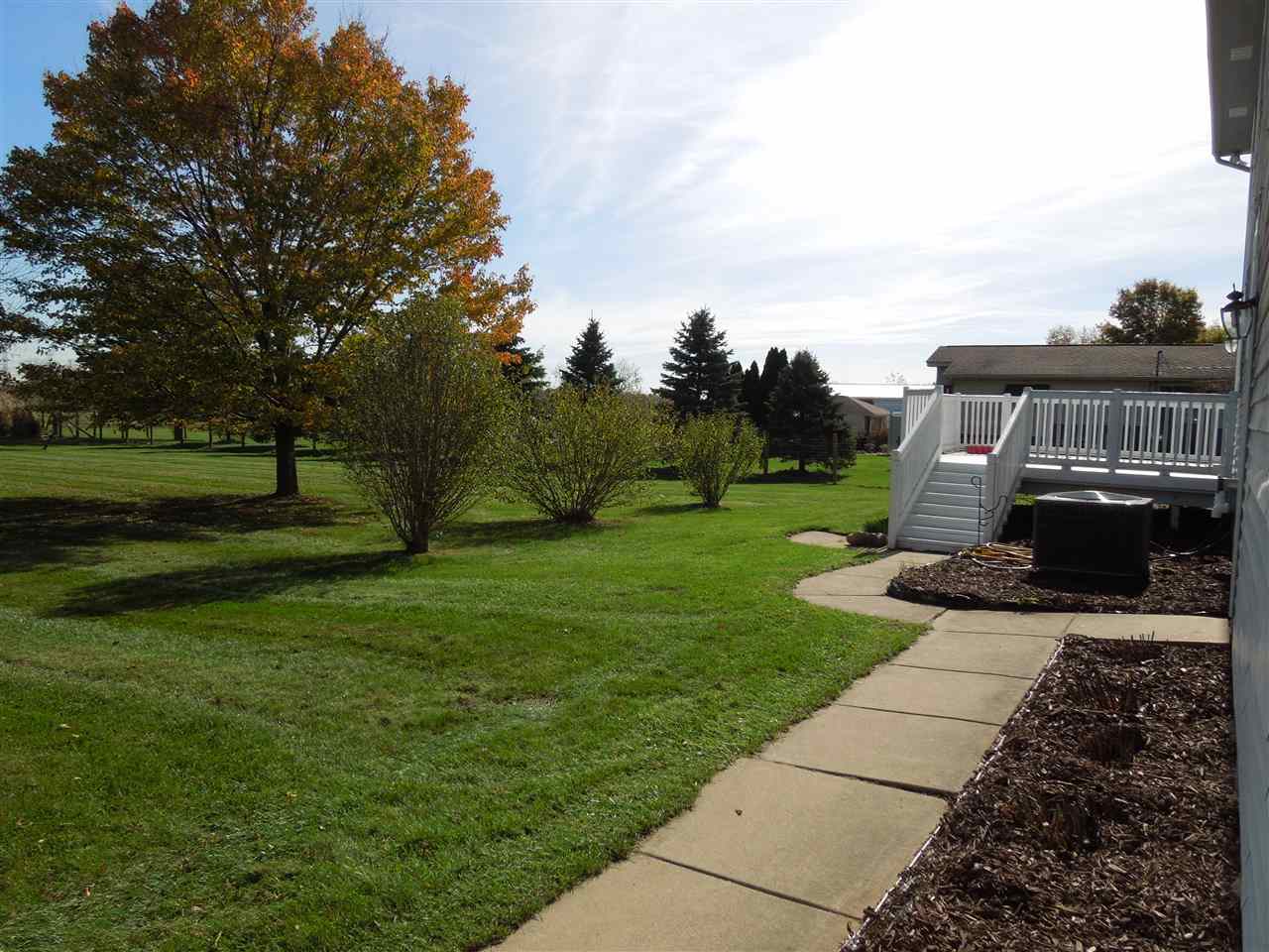 61500 Jewell Road Washington, MI 48094 - Photo 33 of 38 31334175-32.JPG