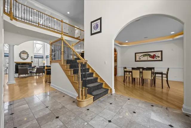 a view of entryway and hall