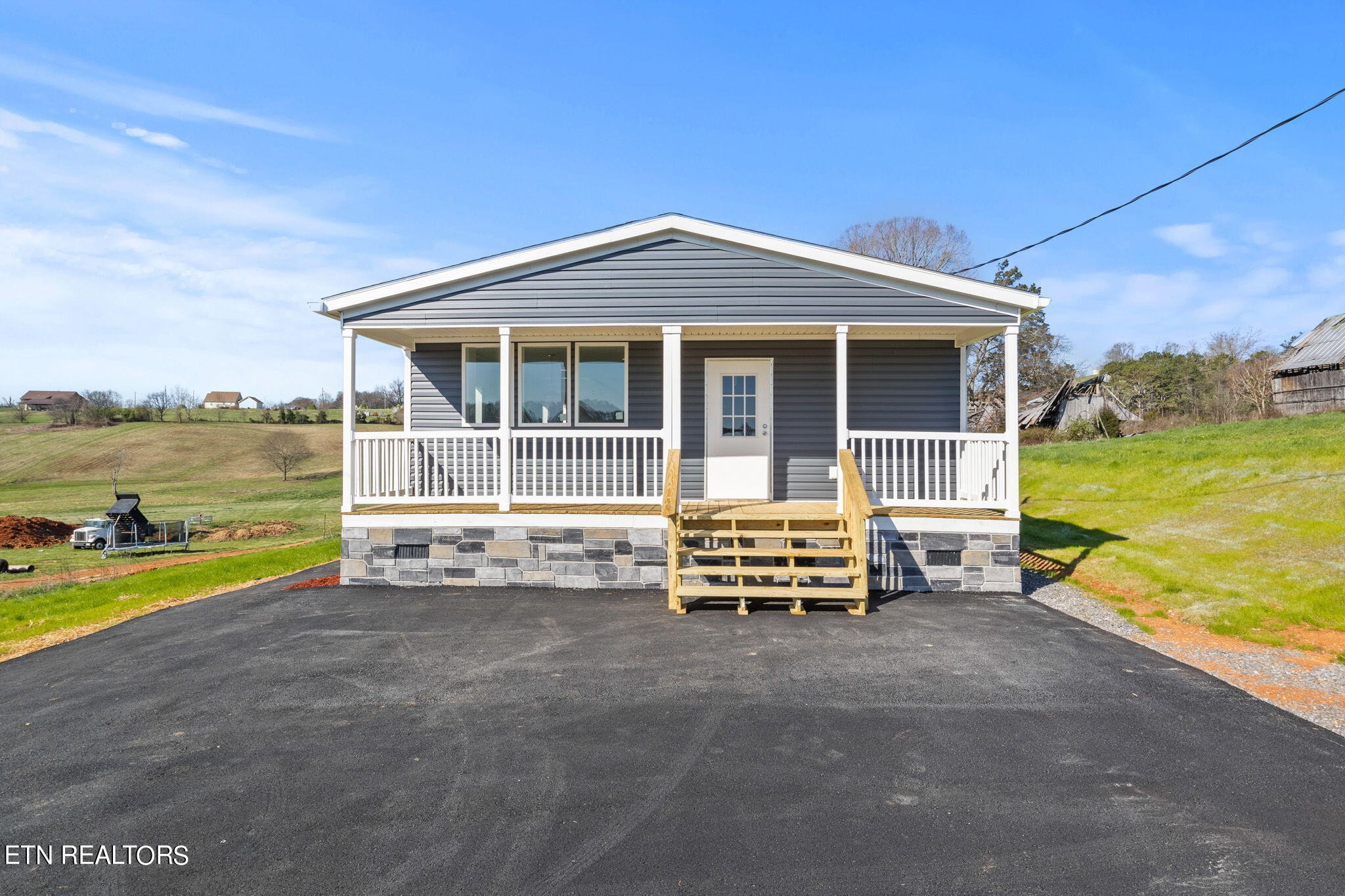 1354 Howell River Road Rutledge, TN 37861 - Photo 7 of 26