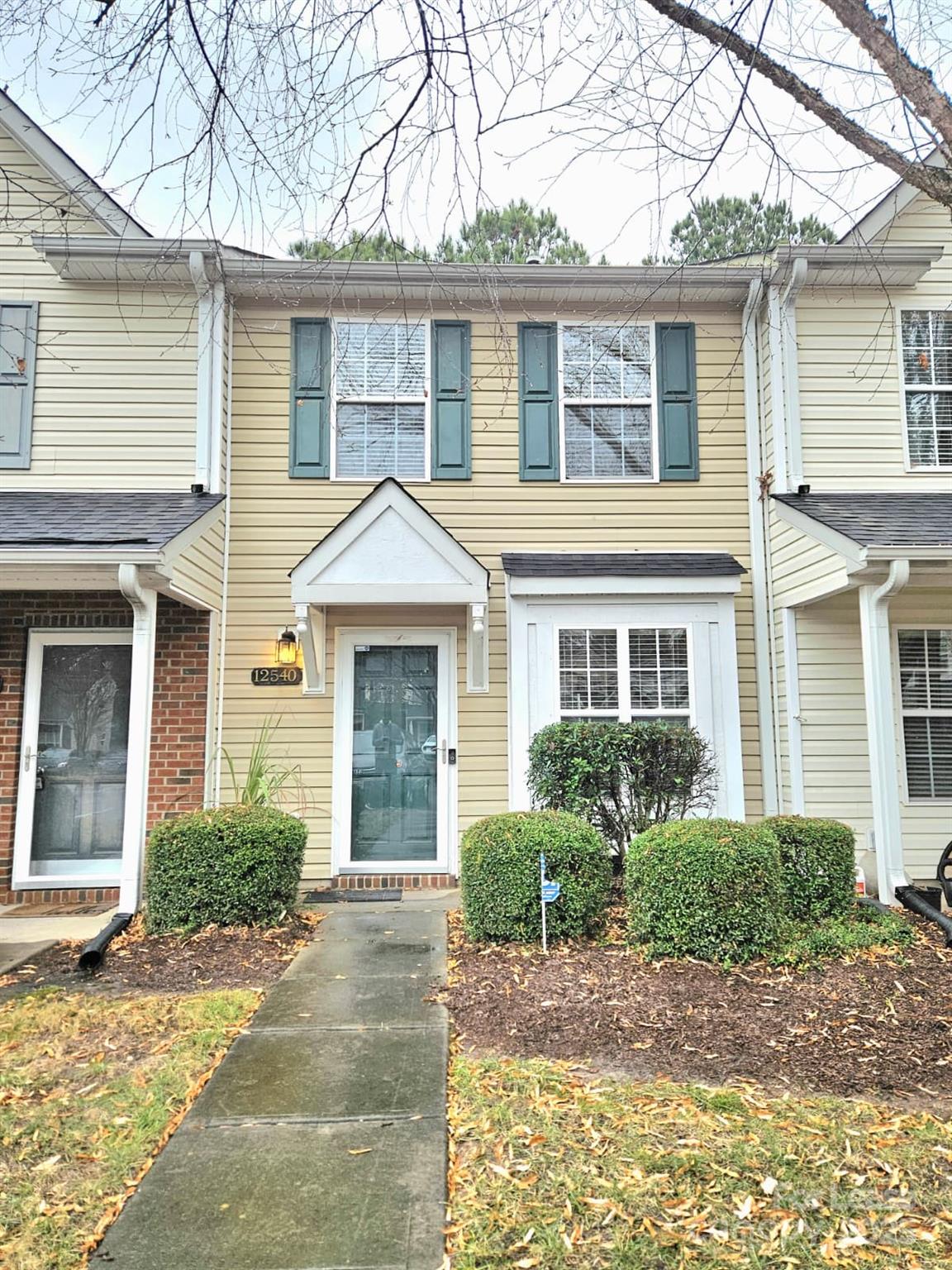 12540 Hennigan Pl Lane Charlotte, NC 28214 - Photo 2 of 11 front view of a house
