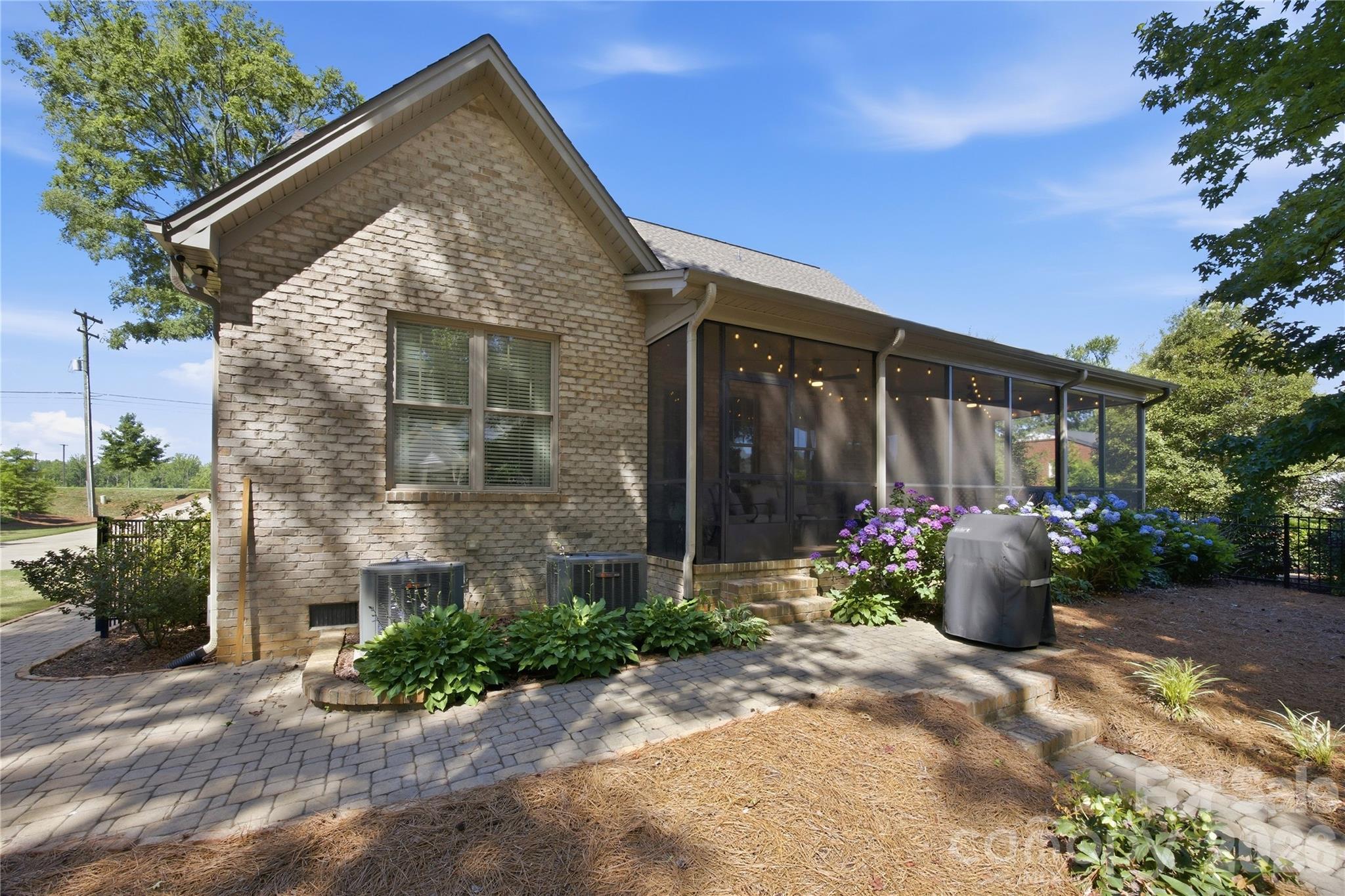 1005 South Point Road Belmont, NC 28012 - Photo 36 of 44
