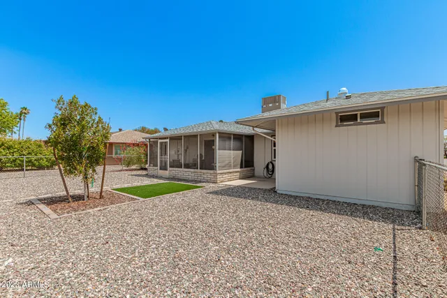 $2,600 | 10146 North Sombrero Circle, Sun City, AZ 85373