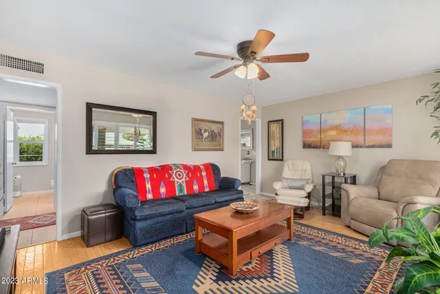 $2,600 | 10146 North Sombrero Circle, Sun City, AZ 85373