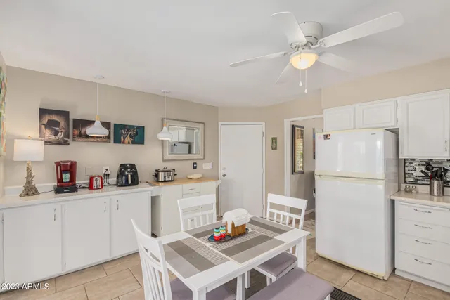 $2,600 | 10146 North Sombrero Circle, Sun City, AZ 85373