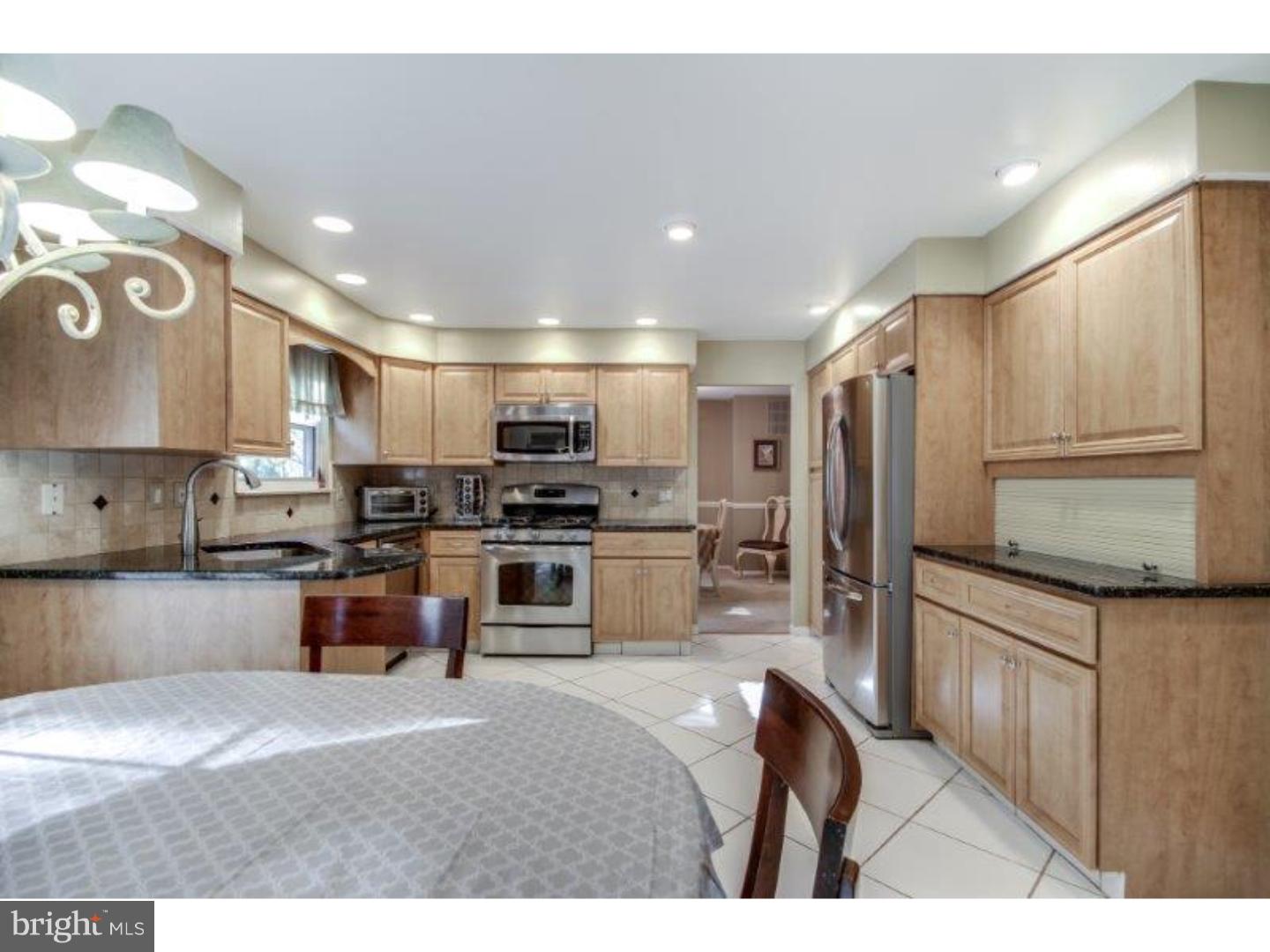 117 Capella Road Sewell, NJ 08080 - Photo 11 of 25 Kitchen