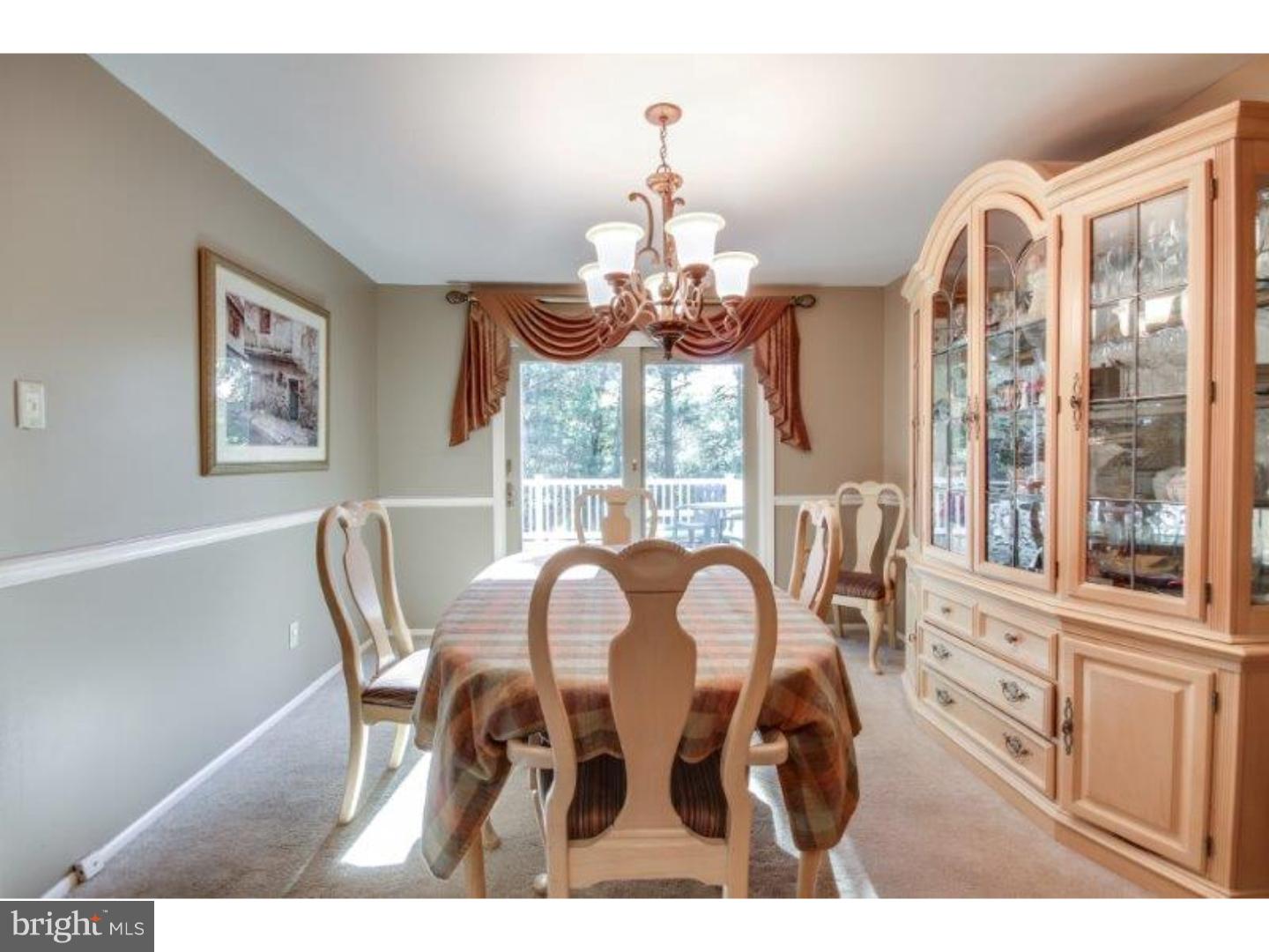 117 Capella Road Sewell, NJ 08080 - Photo 6 of 25 Dining Room