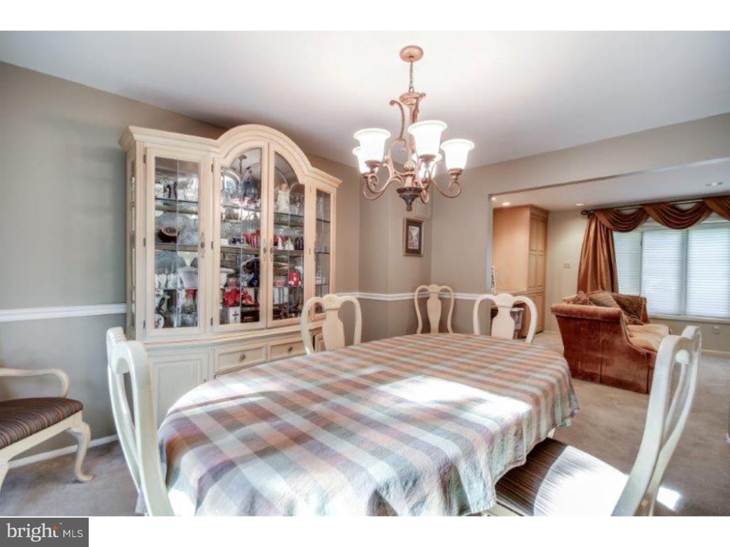 117 Capella Road Sewell, NJ 08080 - Photo 7 of 25 Dining Room