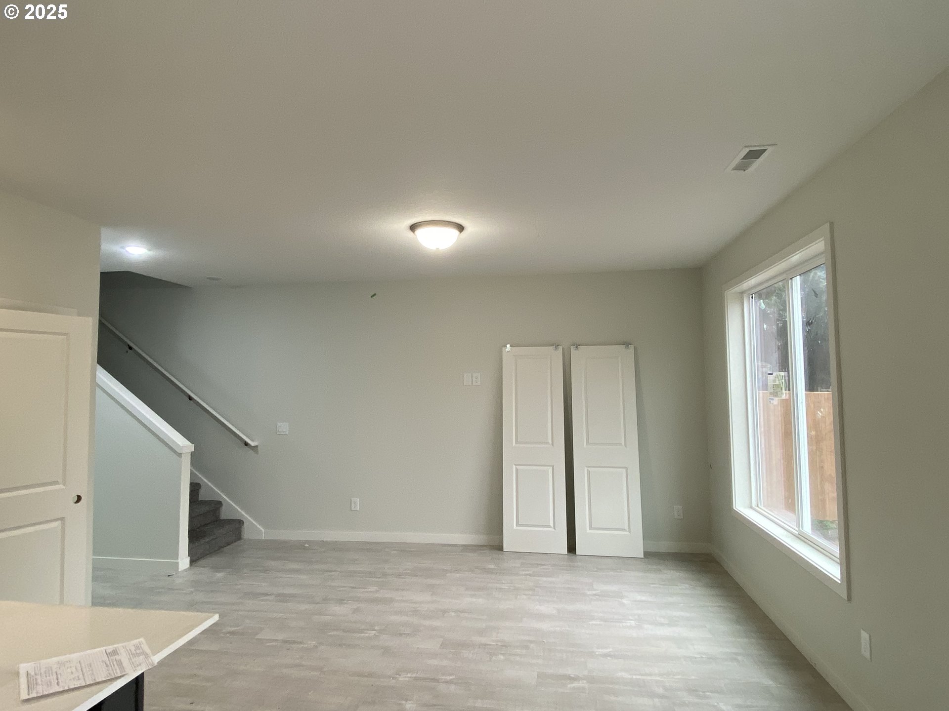 175 West 8th Street Lafayette, OR 97127 - Photo 6 of 6 a view of an empty room with a window