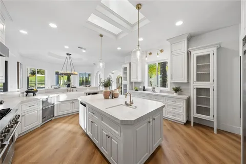 $2,250,000 | 38390 Shoal Creek Drive, Murrieta, CA 92562