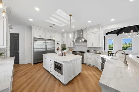 $2,250,000 | 38390 Shoal Creek Drive, Murrieta, CA 92562