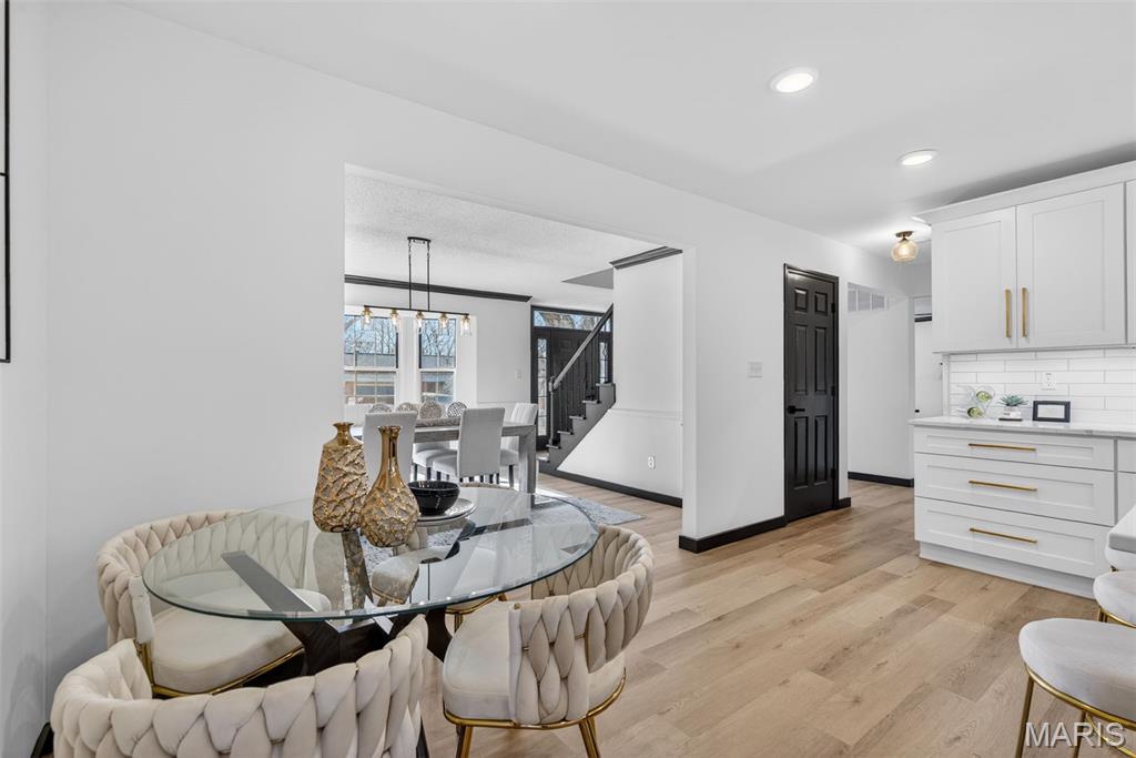 3151 Olde Post Road St. Louis, MO 63129 - Photo 12 of 60