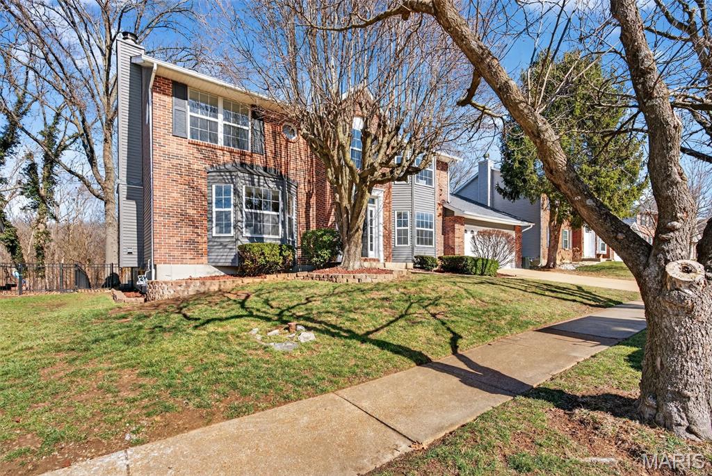 3151 Olde Post Road St. Louis, MO 63129 - Photo 3 of 60