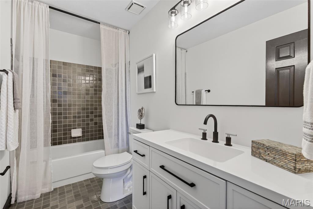 3151 Olde Post Road St. Louis, MO 63129 - Photo 36 of 60