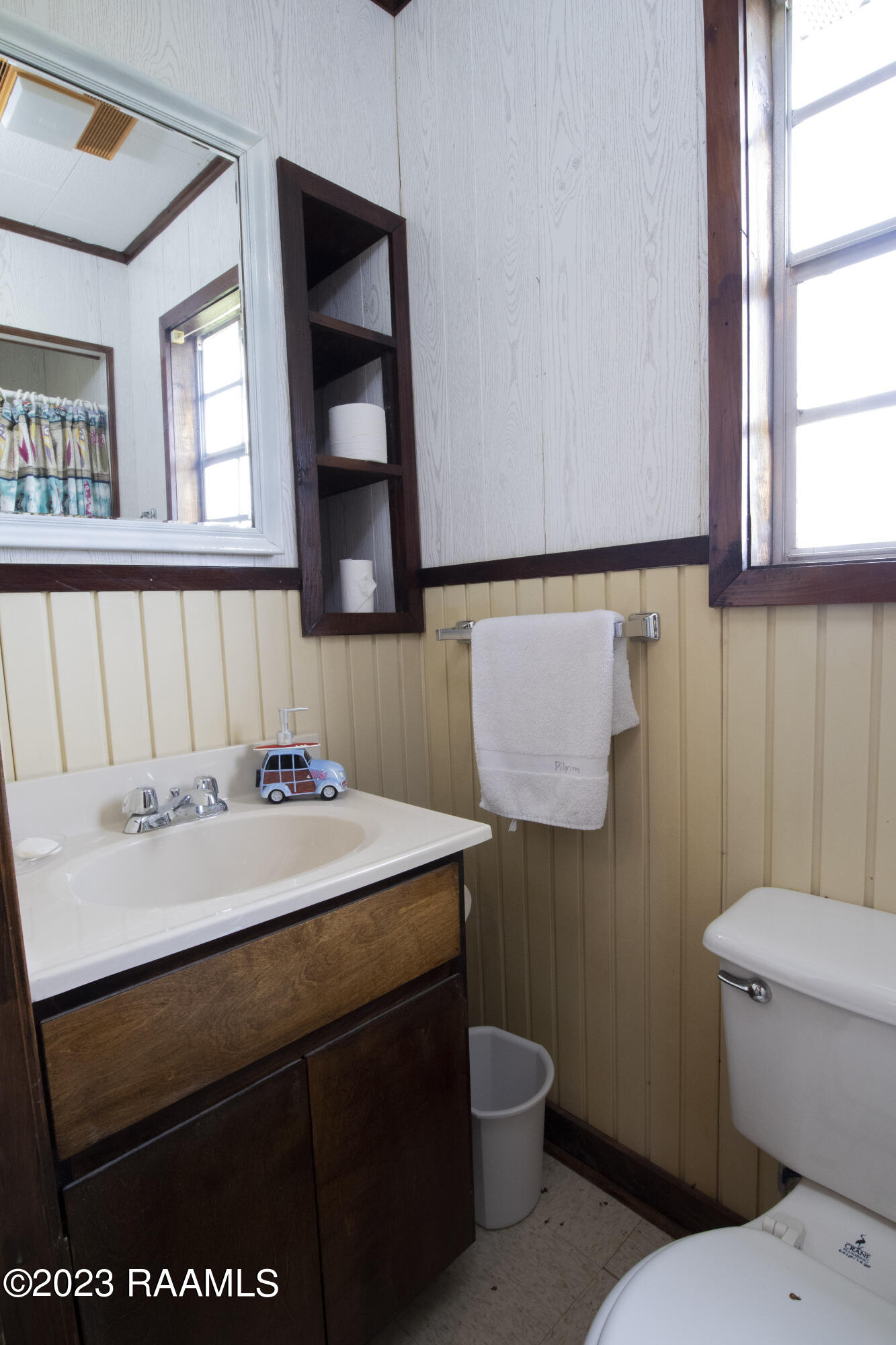 1000 B Timmy Lane Breaux Bridge, LA 70517 - Photo 21 of 29 Bath 2