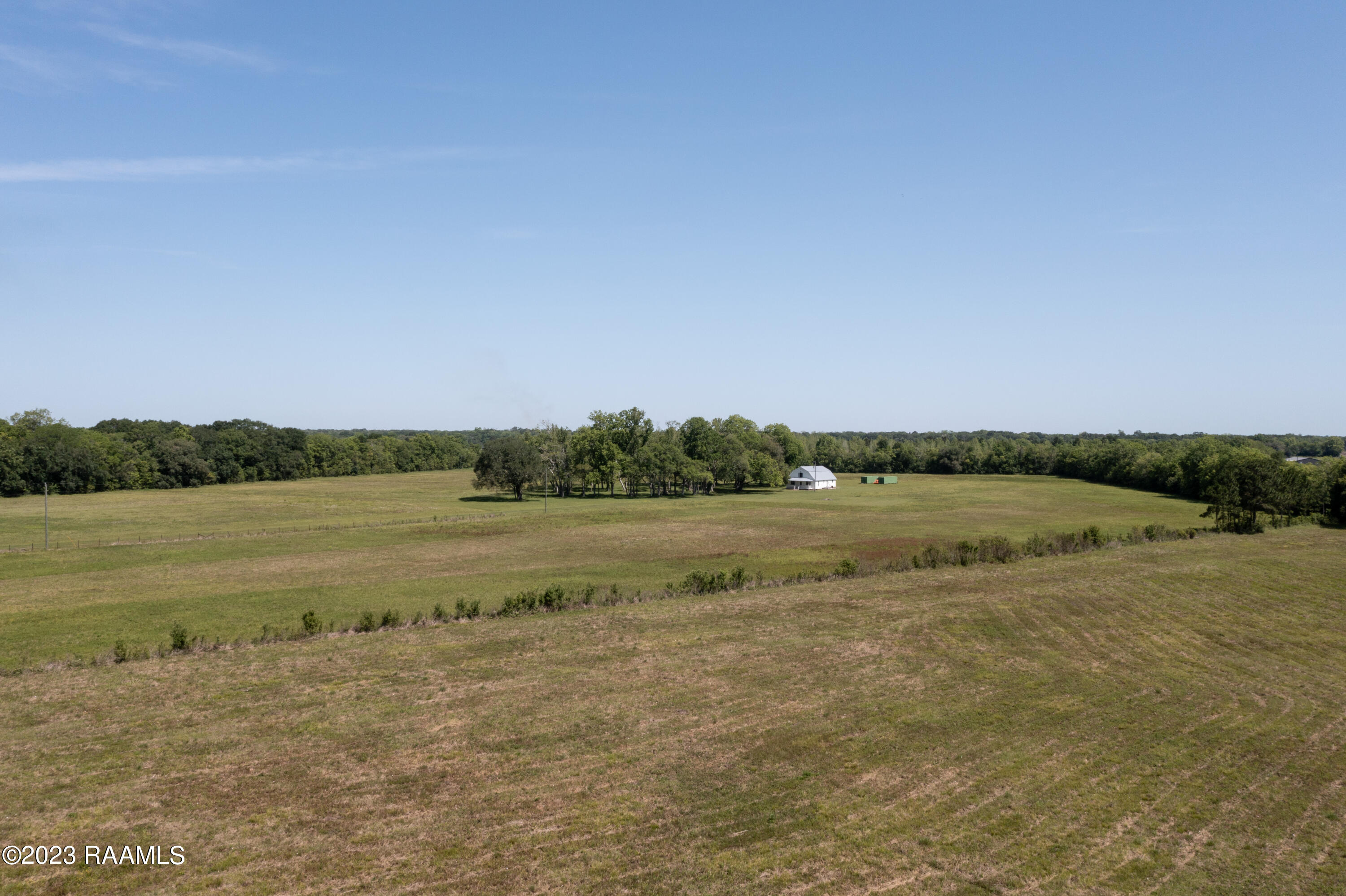 1000 B Timmy Lane Breaux Bridge, LA 70517 - Photo 10 of 29 DJI_0640