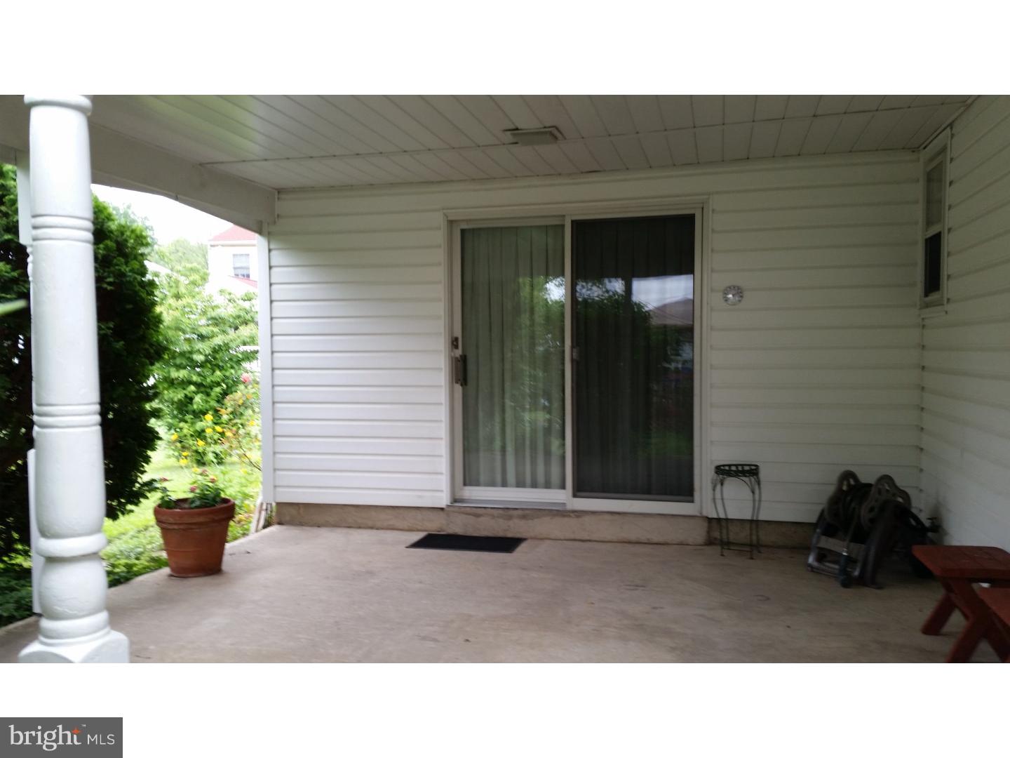 3140 East County Line Road Hatboro, PA 19040 - Photo 21 of 22 Patio