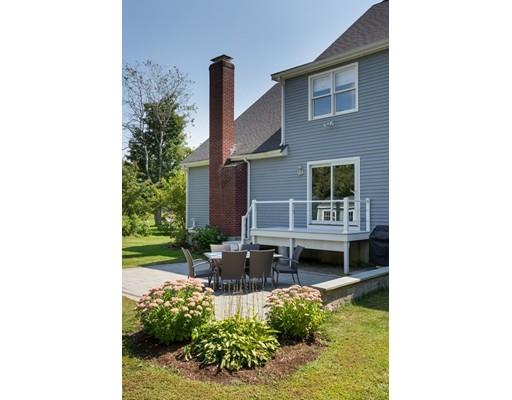 6 Claybrook Farm Road Medway, MA 02053 - Photo 38 of 40 Gallery Image 38