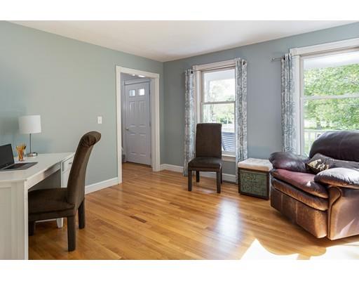 6 Claybrook Farm Road Medway, MA 02053 - Photo 8 of 40 Gallery Image 8