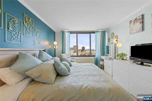 $3,950 | 9060 Palisade Avenue, Unit 1026, North Bergen, NJ 07047