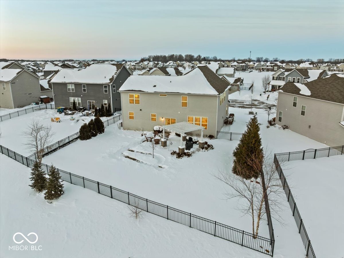 13324 Fielding Way Fishers, IN 46037 - Photo 5 of 94