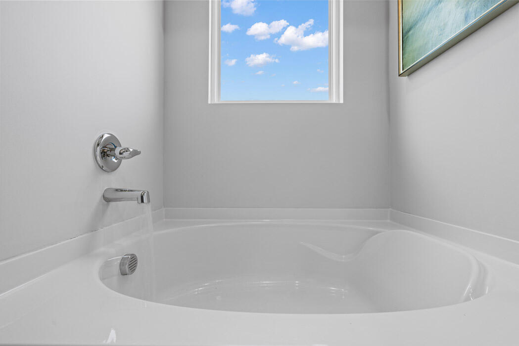704 Hollis Avenue Grovetown, GA 30813 - Photo 13 of 73 Garden Tub