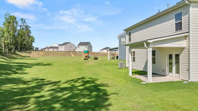 $368,070 | 704 Hollis Avenue, Grovetown, GA 30813