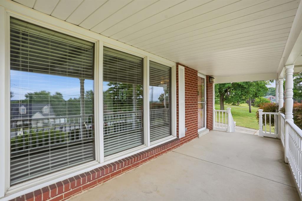 2913 Conway Wallrose Road Baden, PA 15005 - Photo 6 of 46