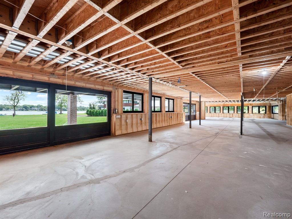 2575 Hiller Road West Bloomfield, MI 48324 - Photo 45 of 50 Gallery Image 45