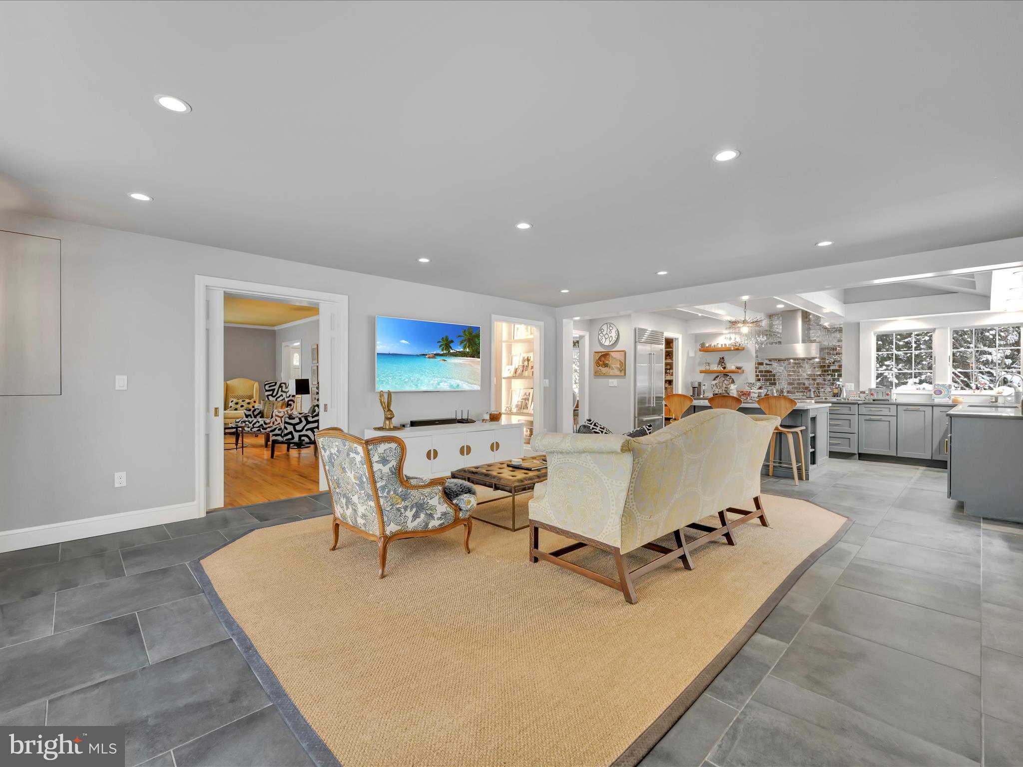 1401 Hillcrest Road Lancaster, PA 17603 - Photo 24 of 105 Family Room