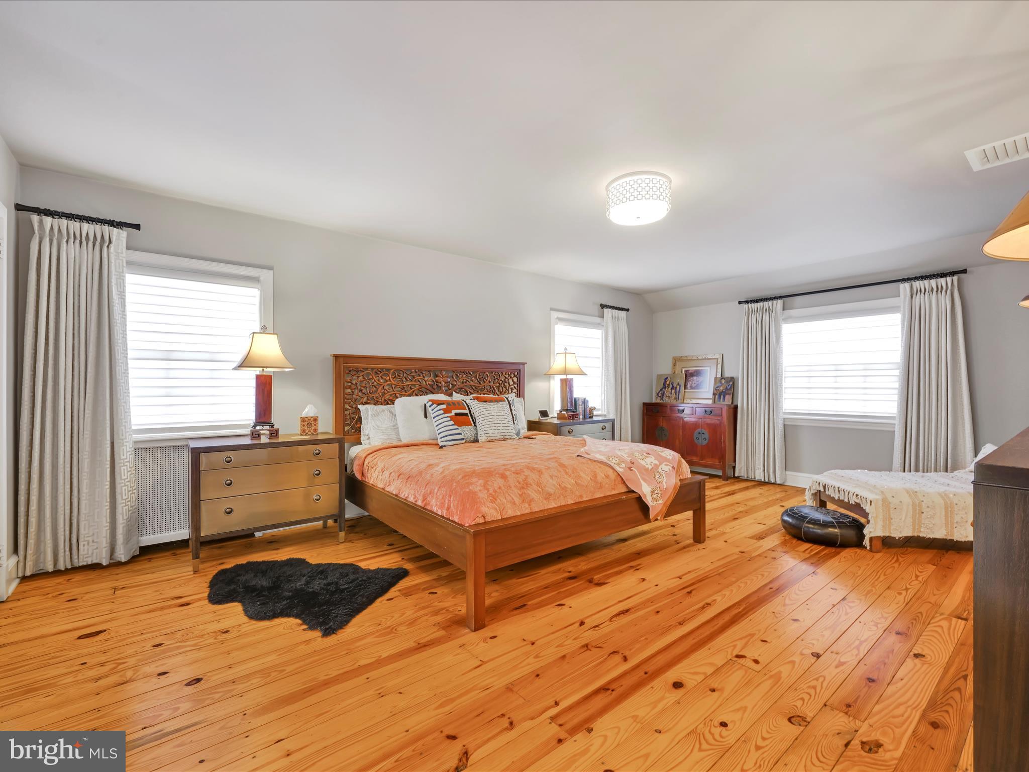 1401 Hillcrest Road Lancaster, PA 17603 - Photo 34 of 105 Primary Bedroom