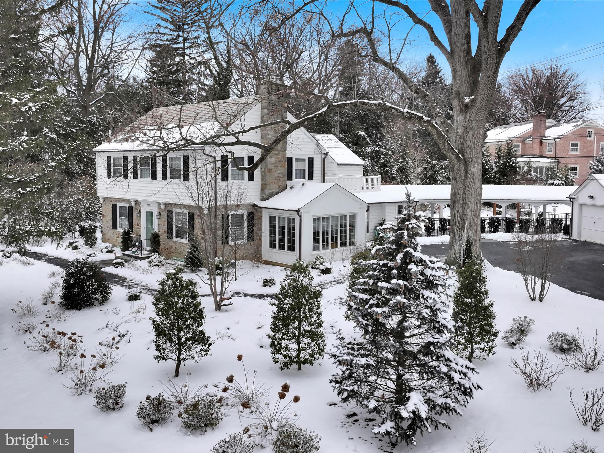 Front Aerial