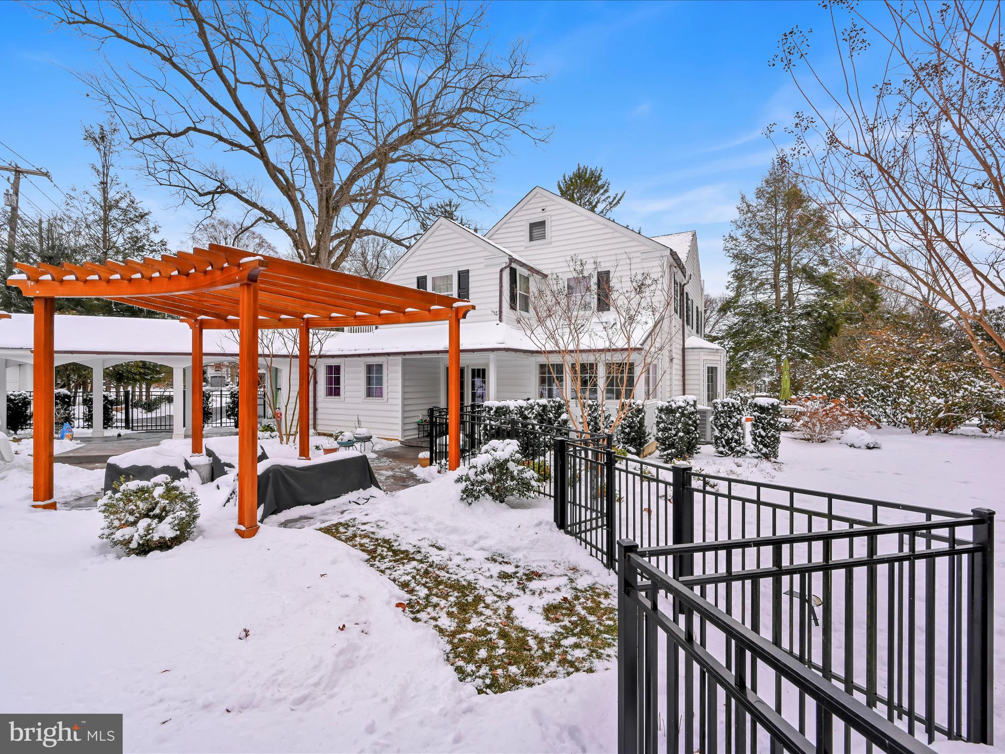 1401 Hillcrest Road Lancaster, PA 17603 - Photo 43 of 105 Patio