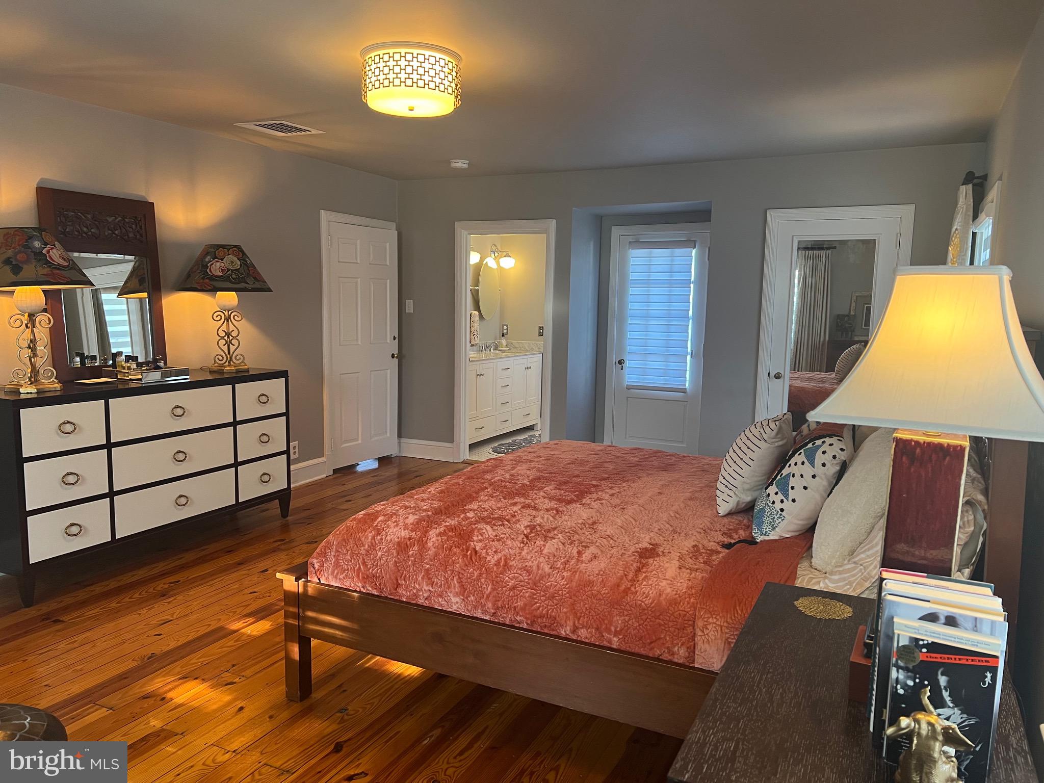 1401 Hillcrest Road Lancaster, PA 17603 - Photo 72 of 105 Primary Bedroom