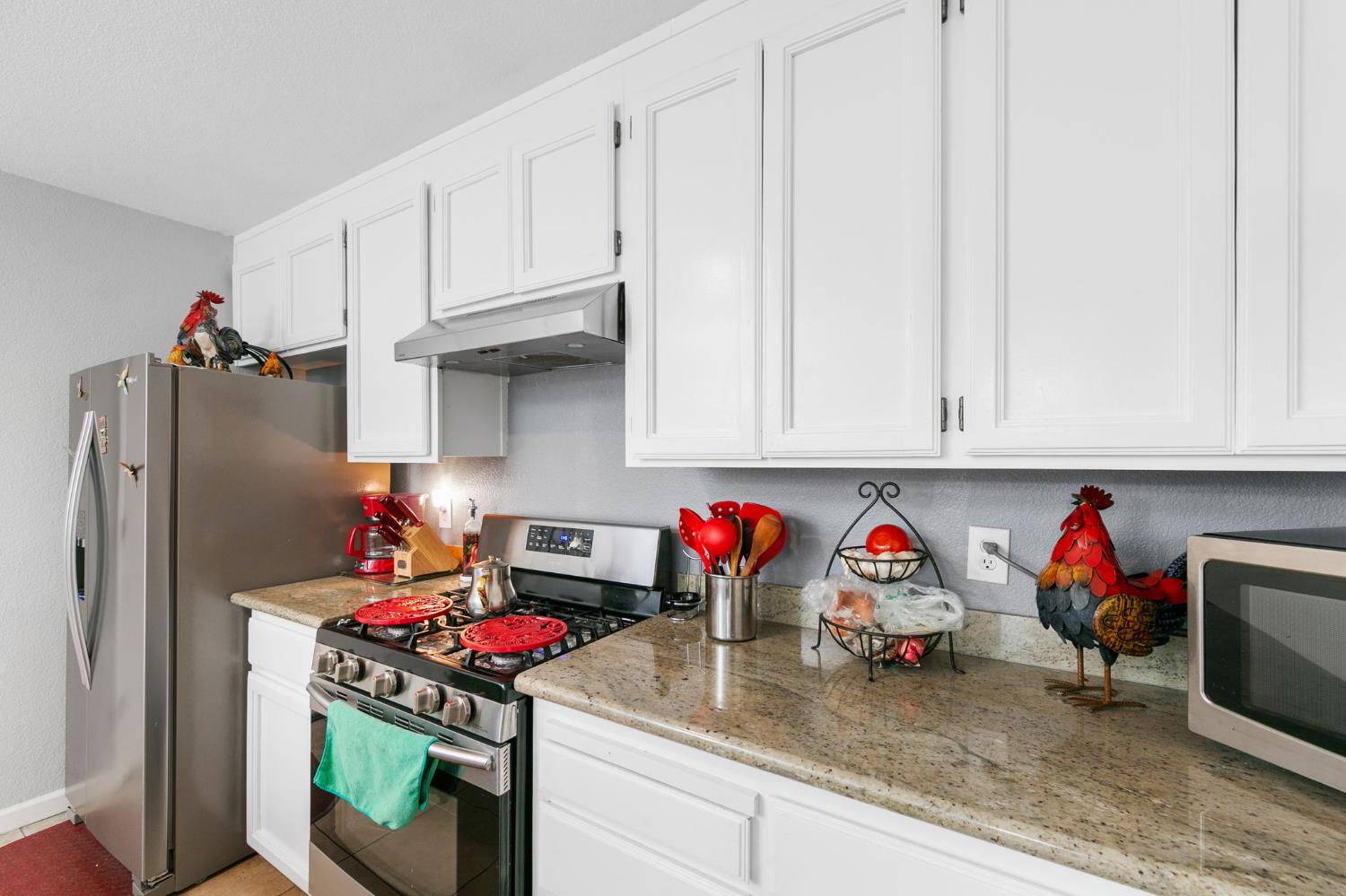 1425 West Swain Road, Unit 13 Stockton, CA 95207 - Photo 13 of 31