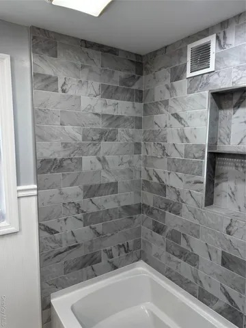 $2,700 | 8064 Albany Post Road, Red Hook, NY 12571