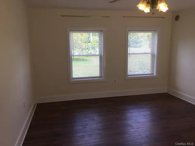 $2,700 | 8064 Albany Post Road, Red Hook, NY 12571