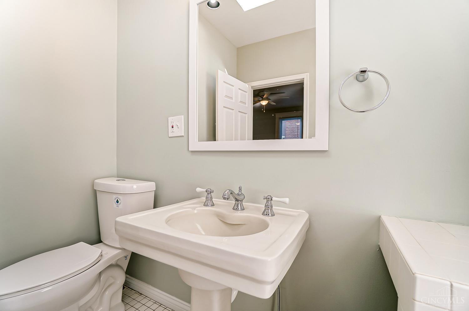 4417 Plainville Road Cincinnati, OH 45227 - Photo 13 of 25