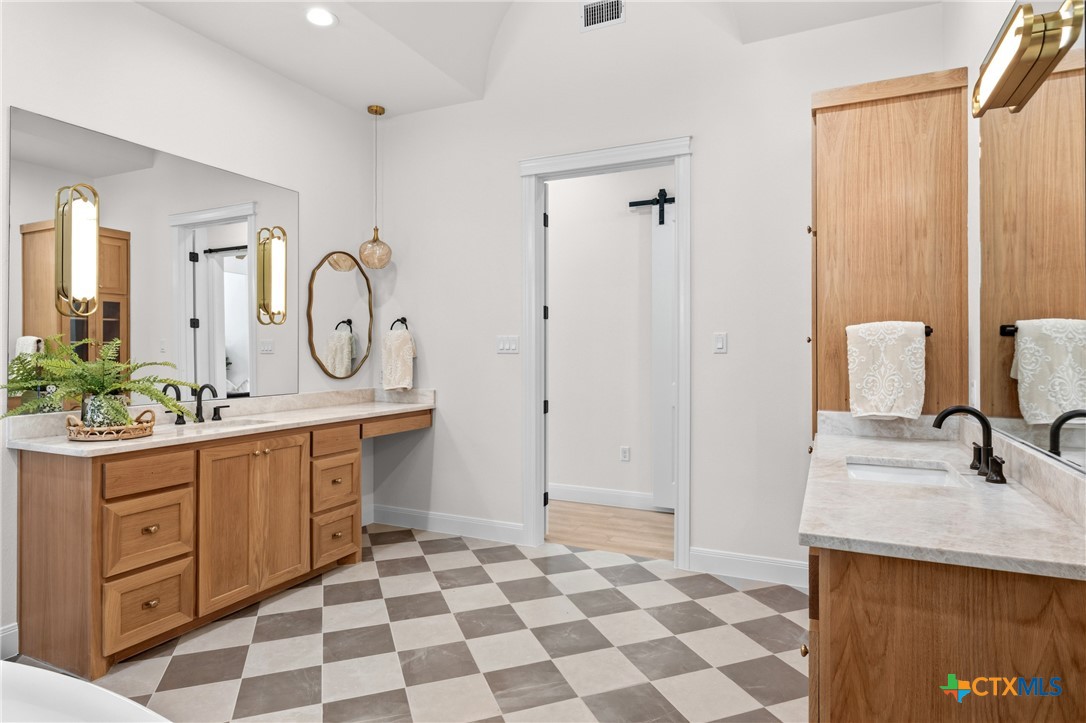 12299 Crows Ranch Road Salado, TX 76571 - Photo 23 of 42