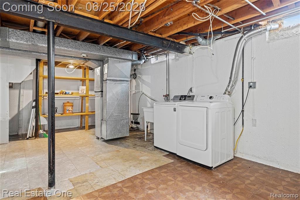 12235 Brougham Drive Sterling Heights, MI 48312 - Photo 45 of 52
