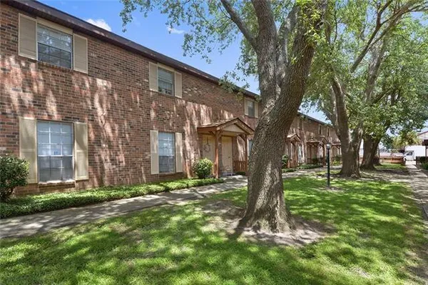 $135,000 | 1729 Newport Place, Unit 9, Kenner, LA 70065